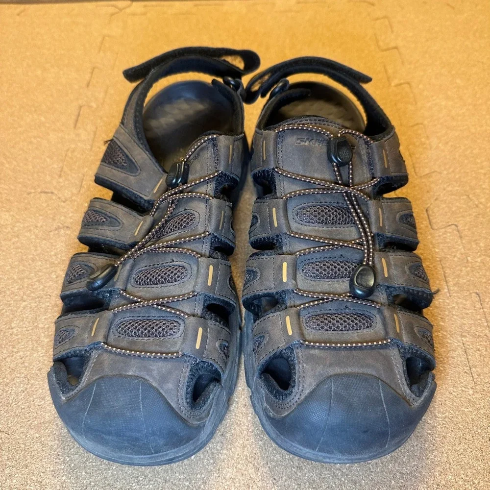 Skechers Louden Men Brown Fisherman Sandals Trail Hiking Shoes 204111 CHOC Sz 9